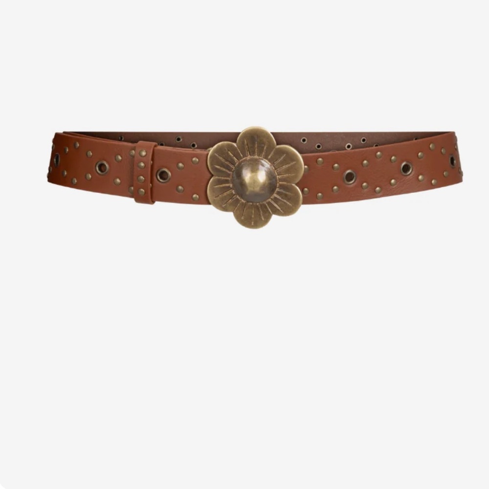 NWT SPELL DAISY STUDDED BELT ANTIQUE TAN - Picture 2 of 4
